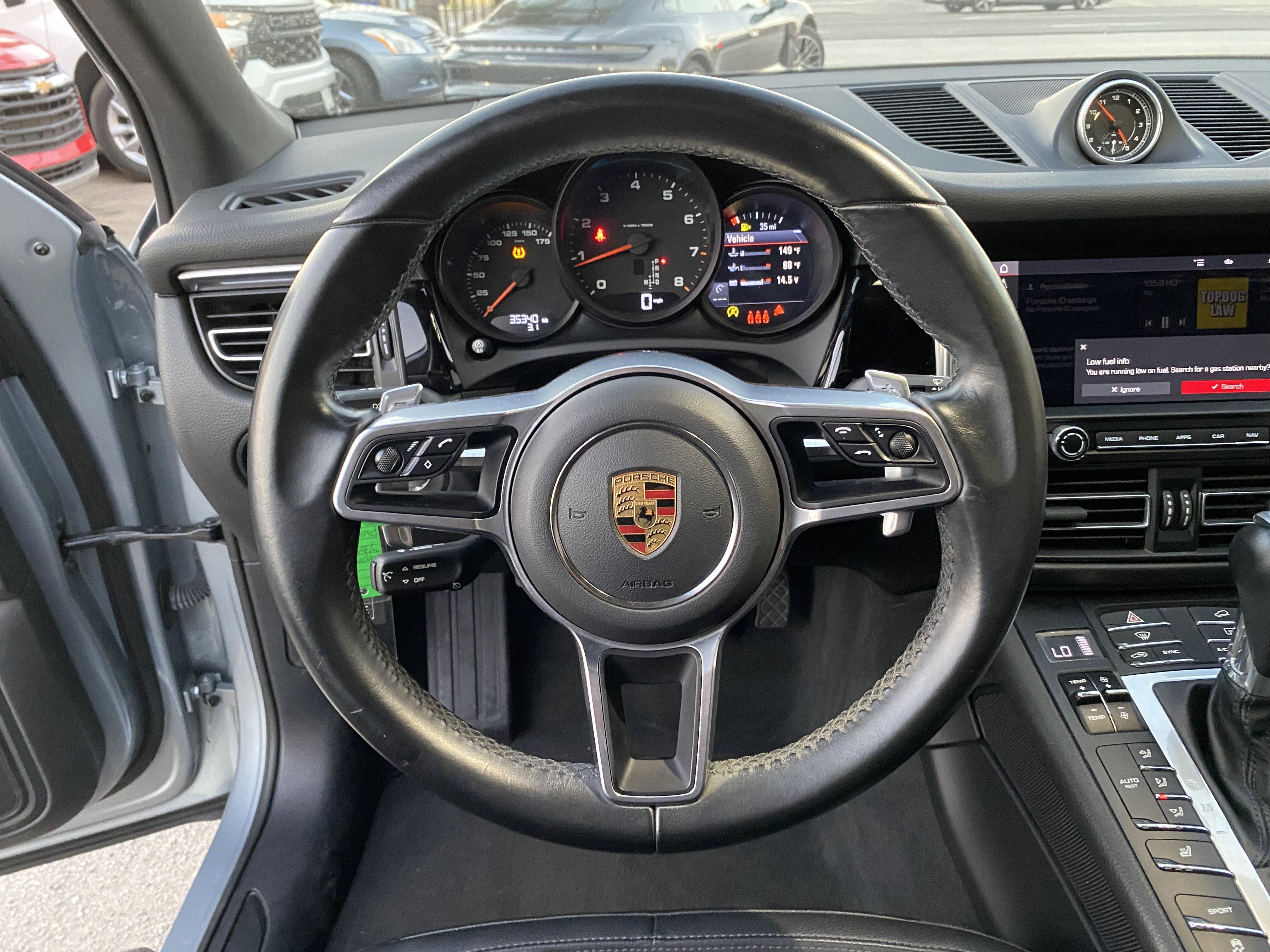 2021 Porsche Macan AWD