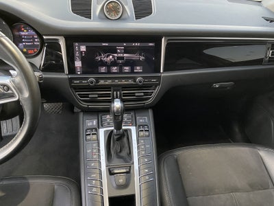 2021 Porsche Macan AWD