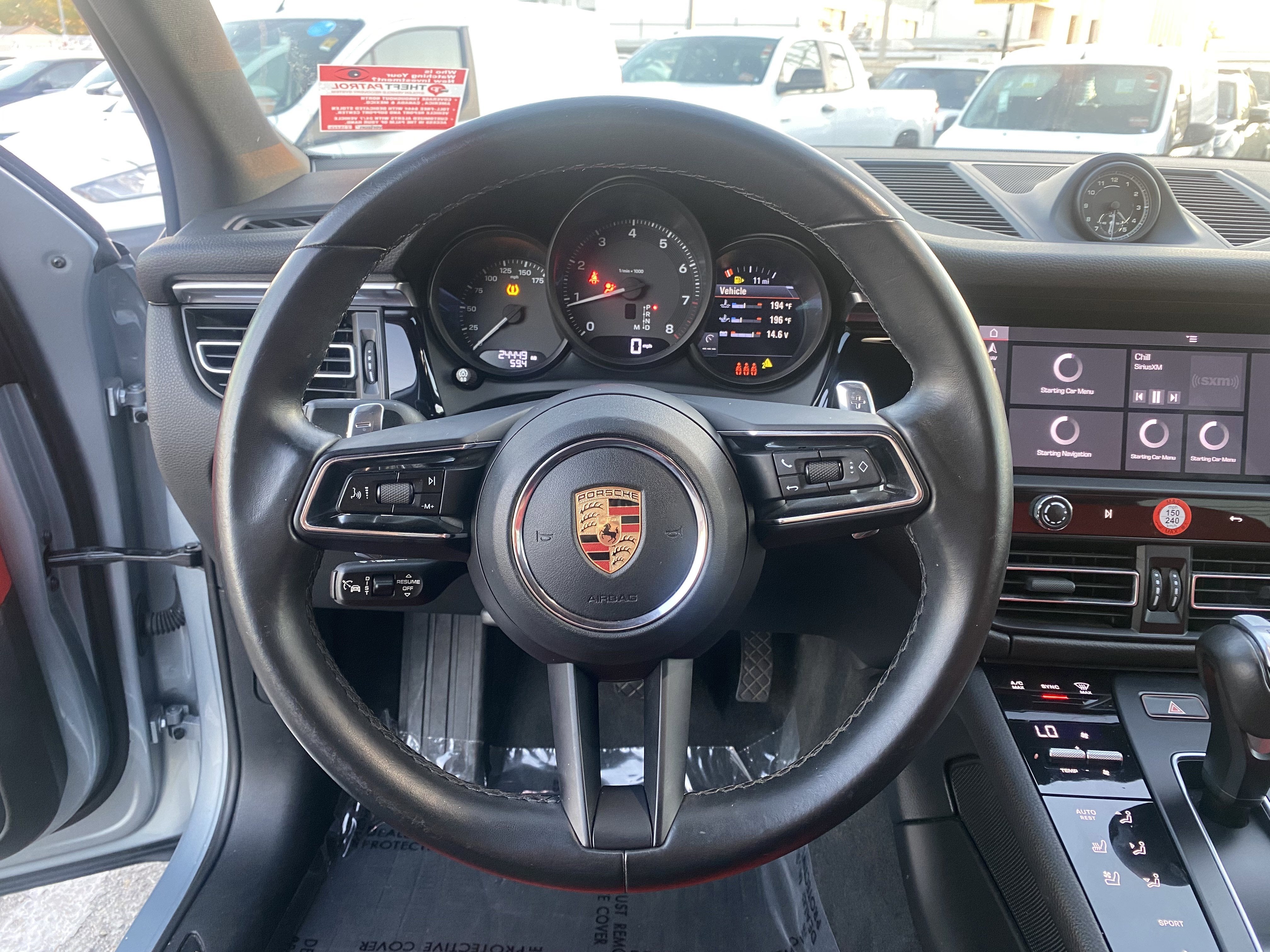 2023 Porsche Macan Base