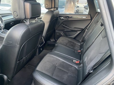 2018 Porsche Macan Base