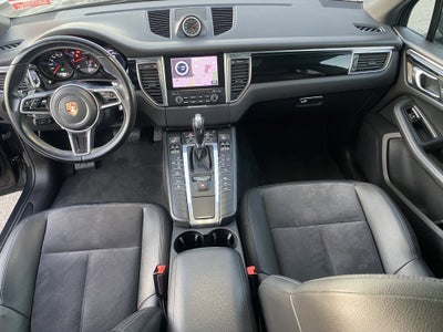 2018 Porsche Macan Base