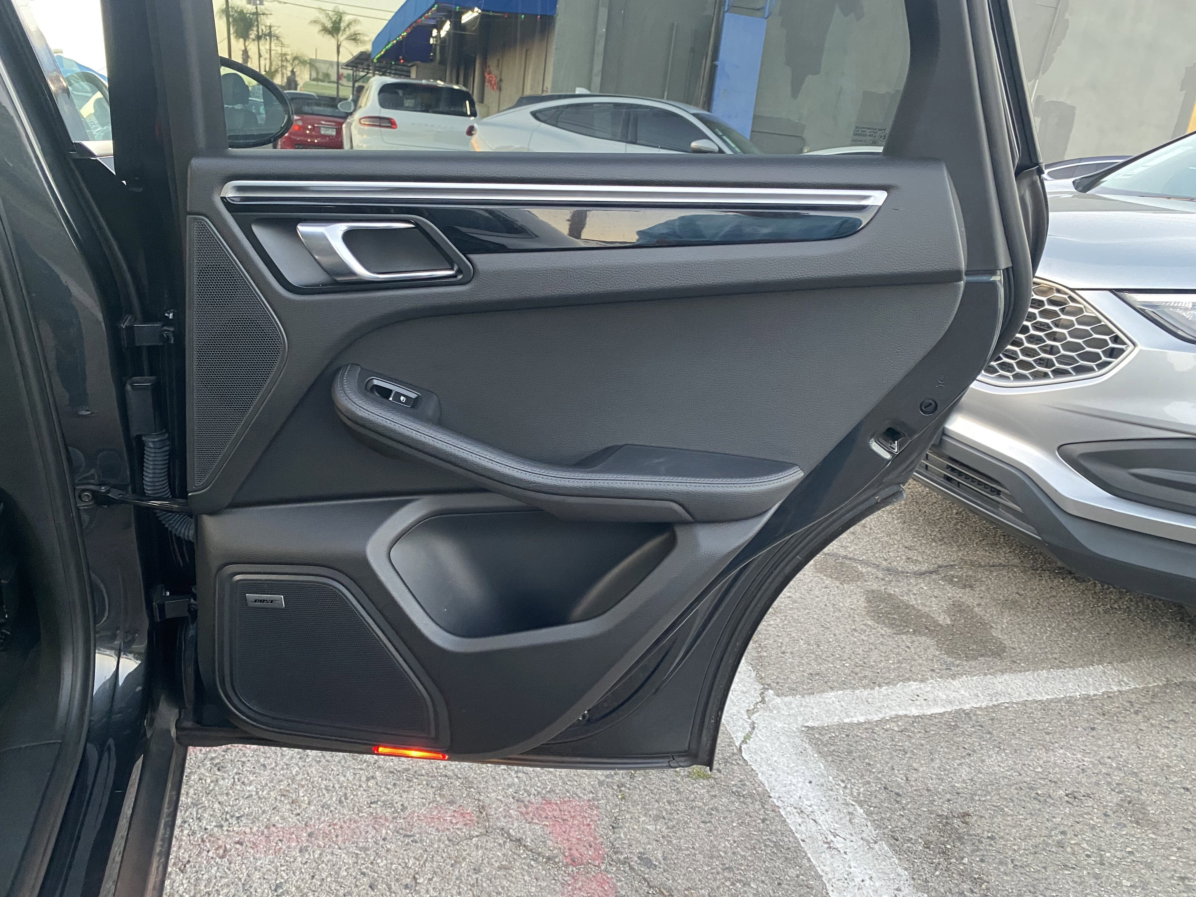 2018 Porsche Macan Base