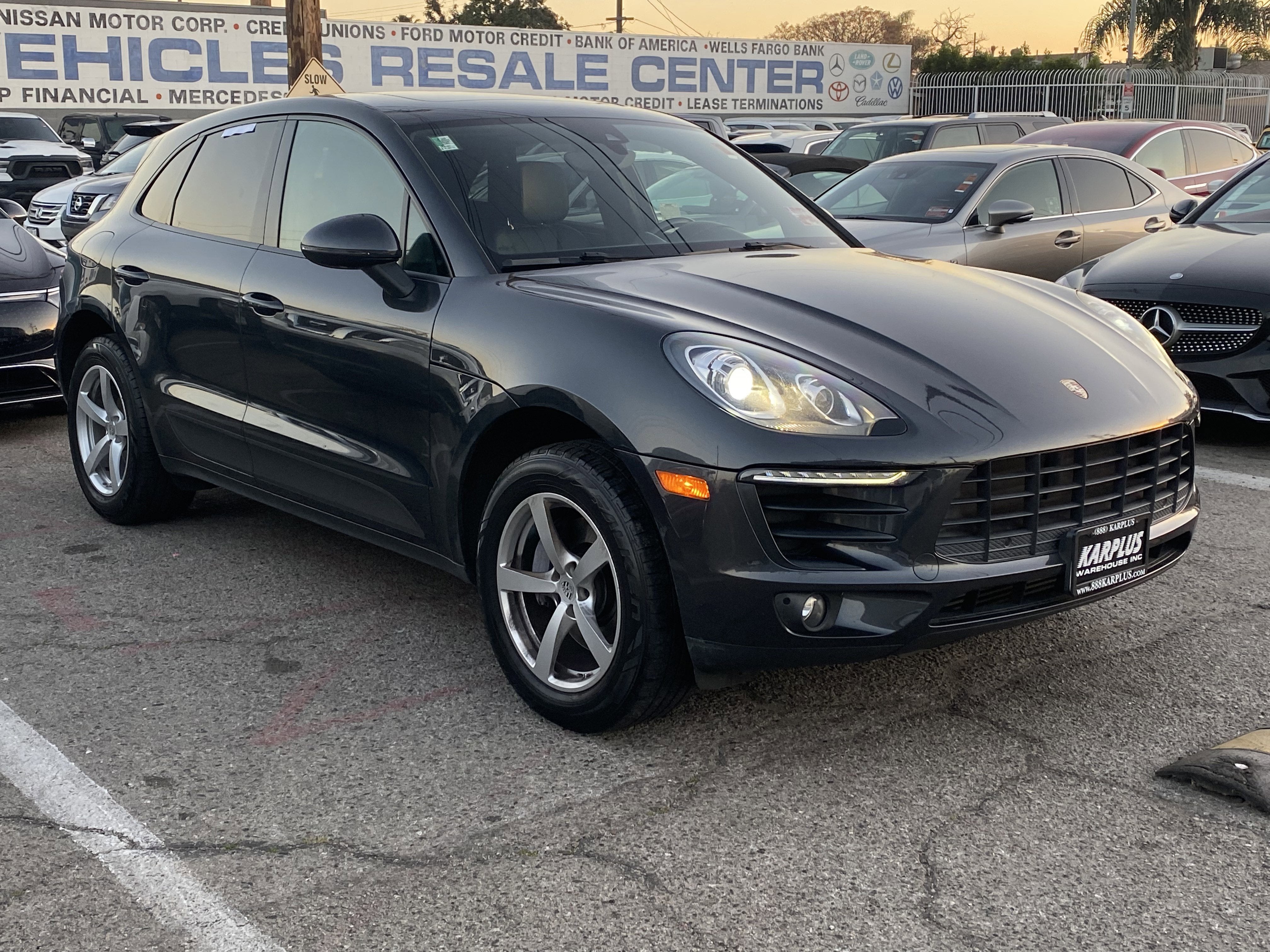 2018 Porsche Macan Base
