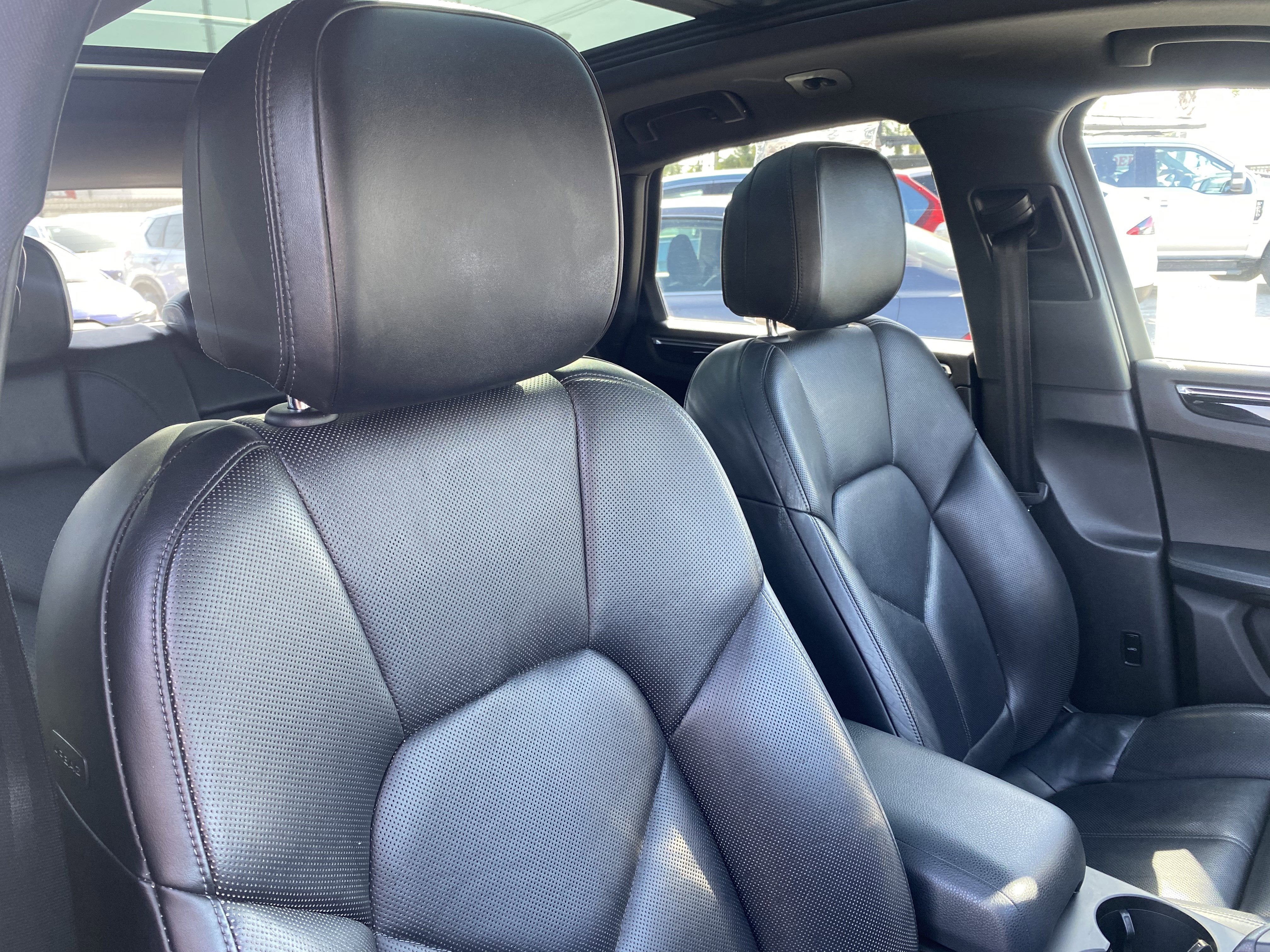2015 Porsche Macan S