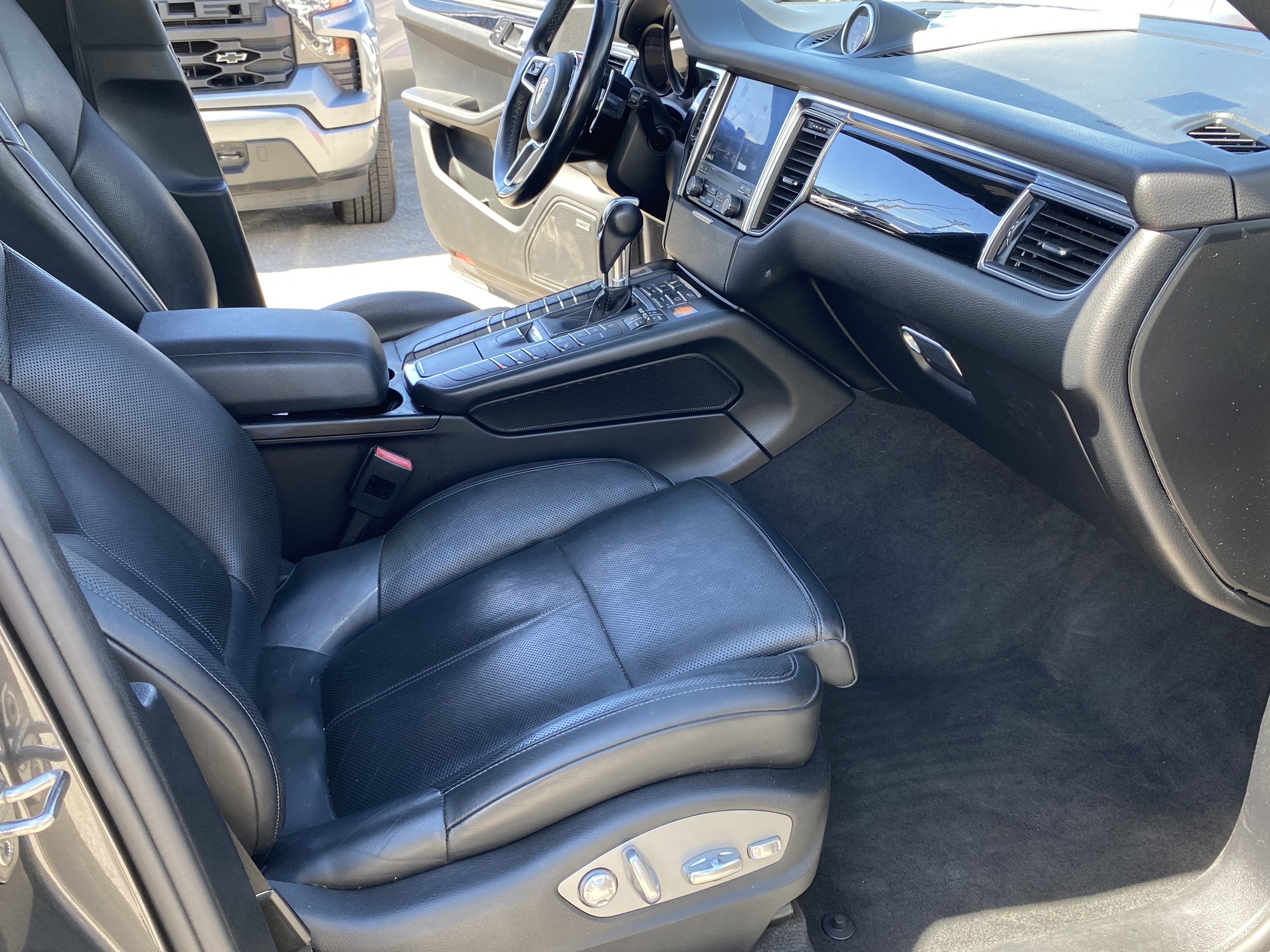 2018 Porsche Macan S AWD