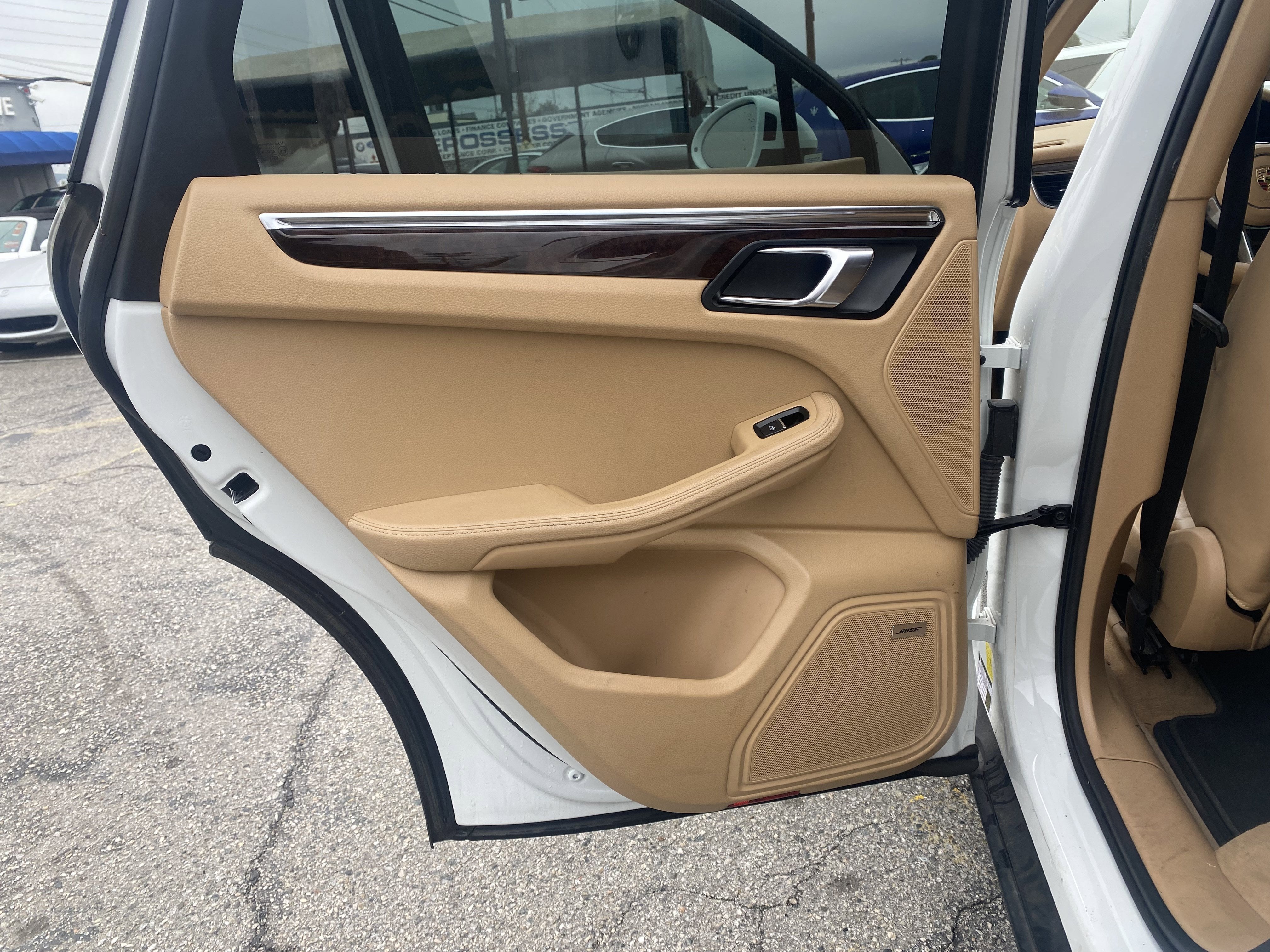 2015 Porsche Macan S