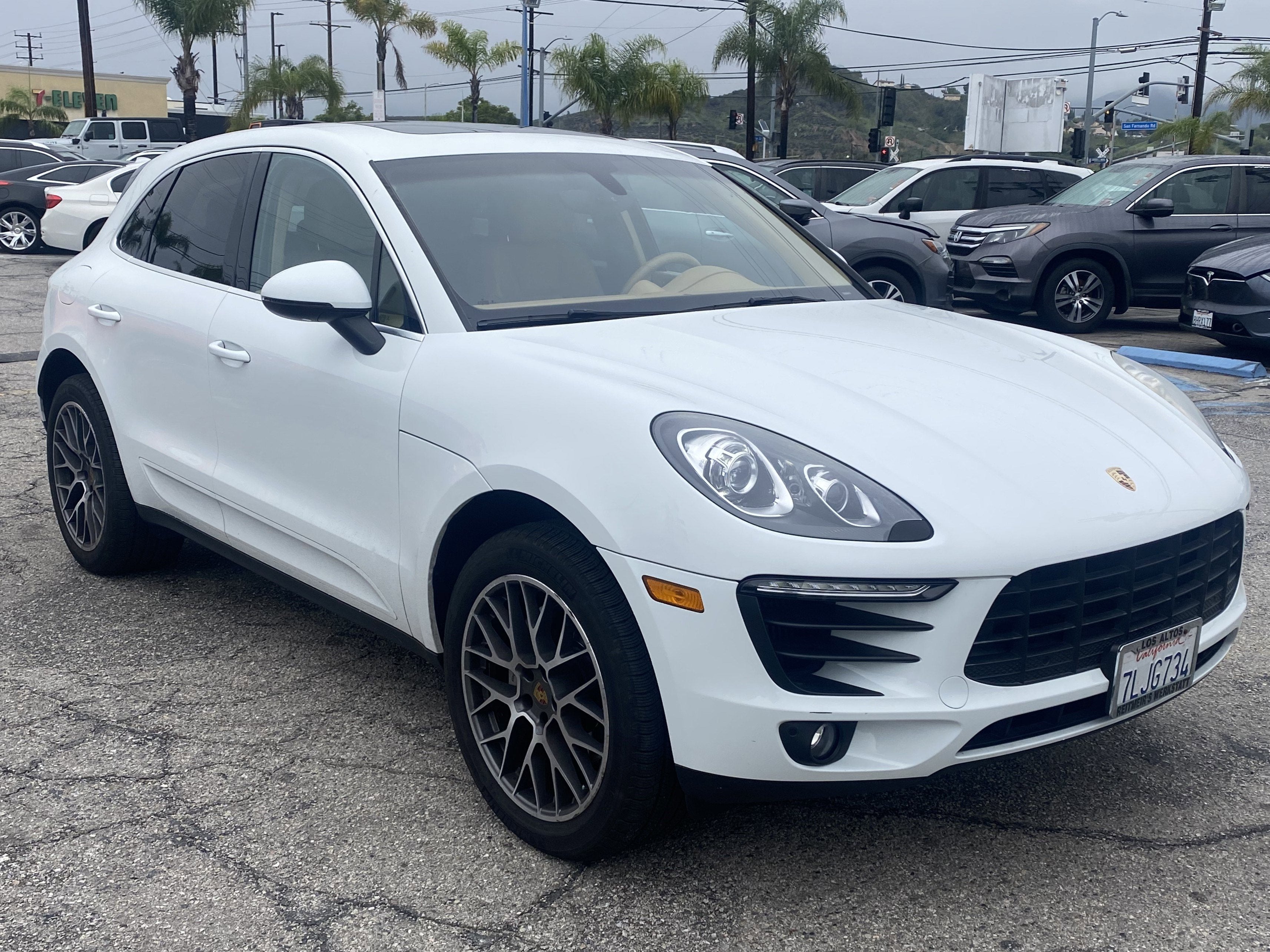2015 Porsche Macan S