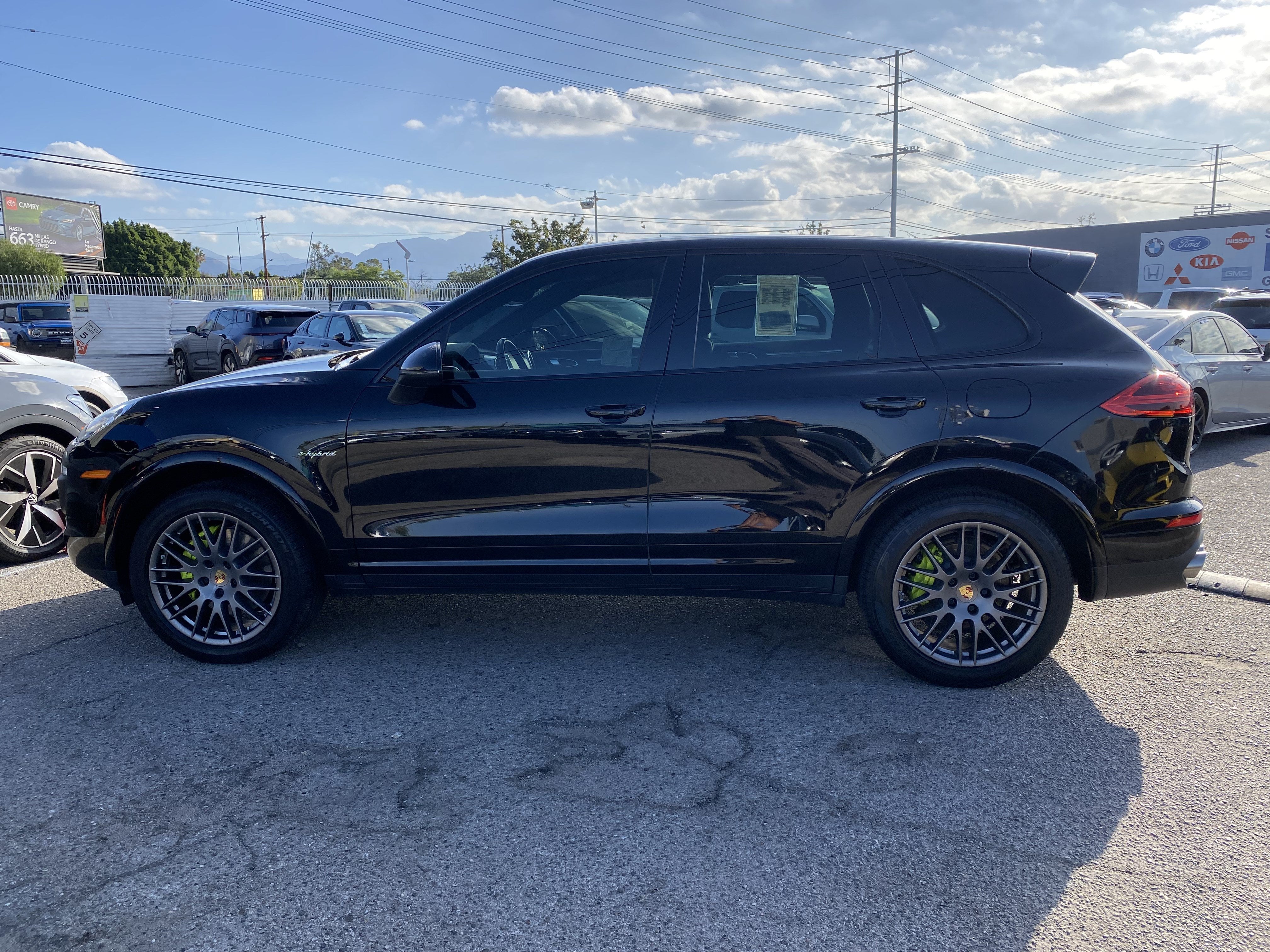 2017 Porsche Cayenne S E-HYBRID PLATINUM EDITI
