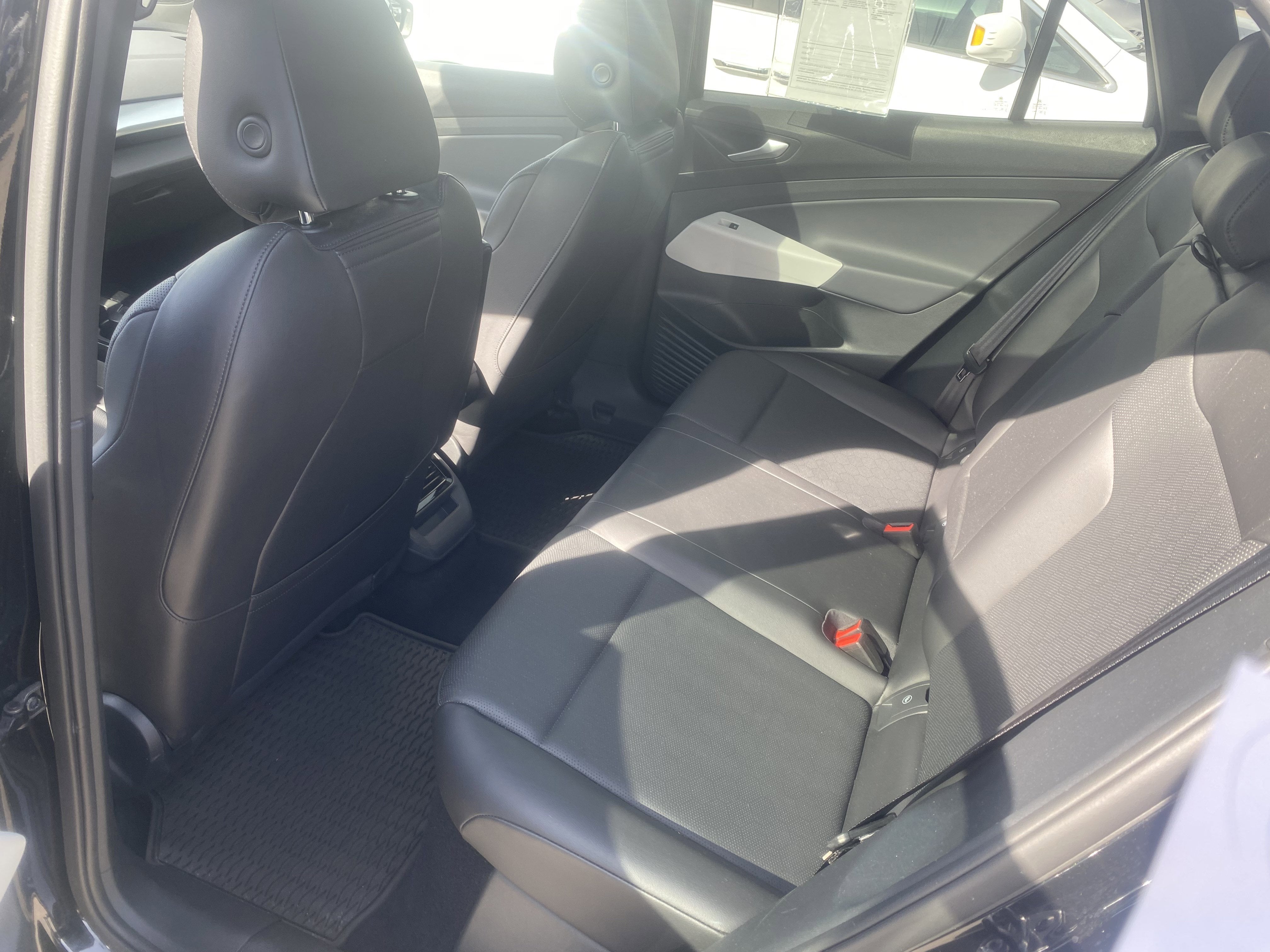 2021 Volkswagen ID.4 1st Edition