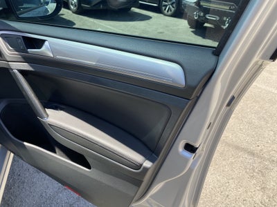 2016 Volkswagen e-Golf 4DR HB SEL PREMIUM