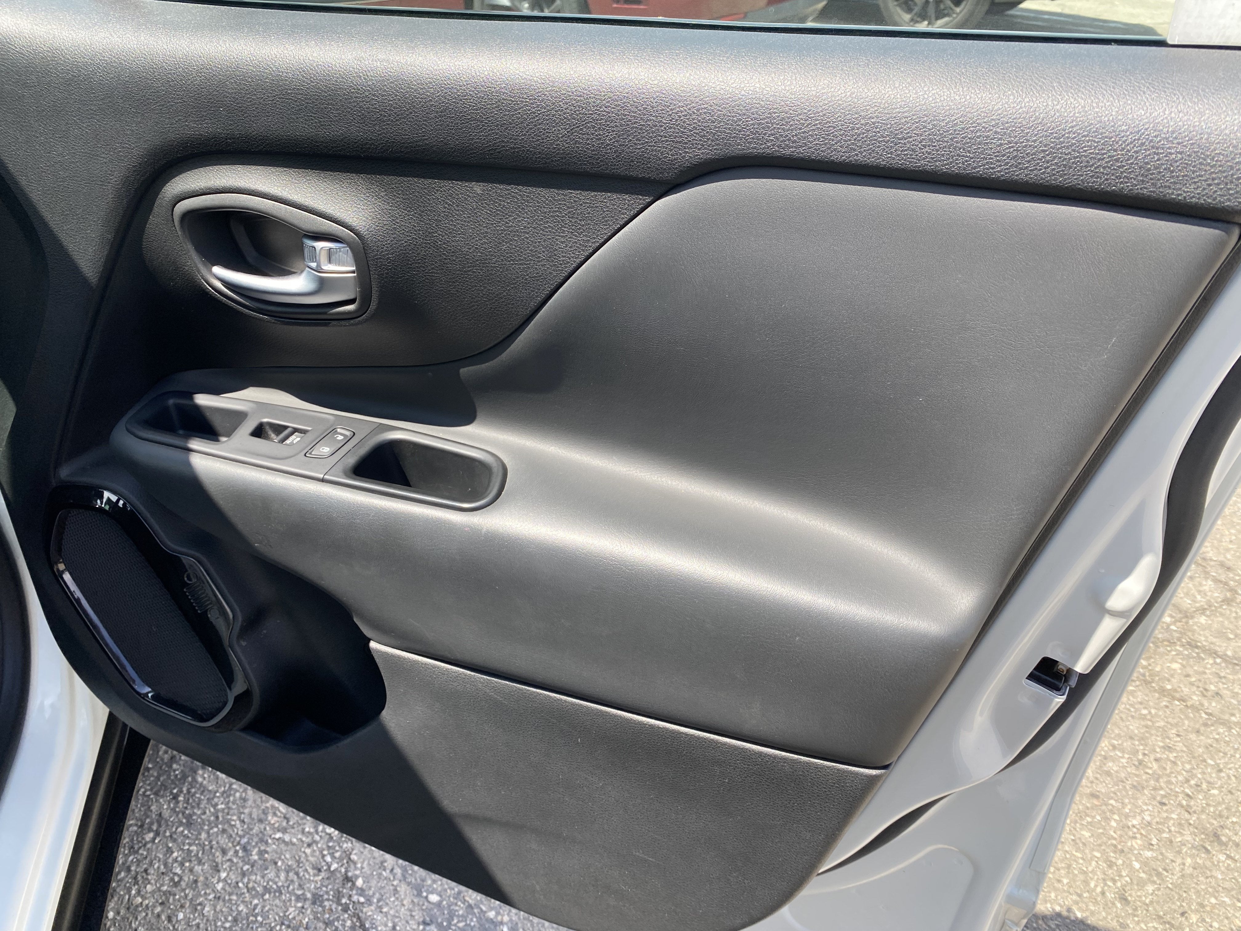2018 Jeep Renegade ALTITUDE FWD