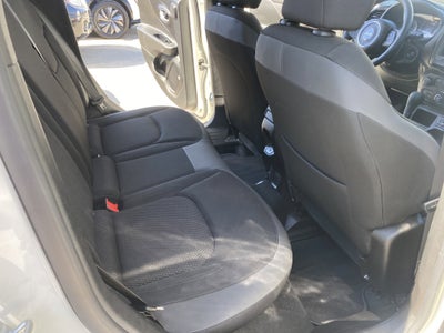 2019 Jeep Renegade Altitude