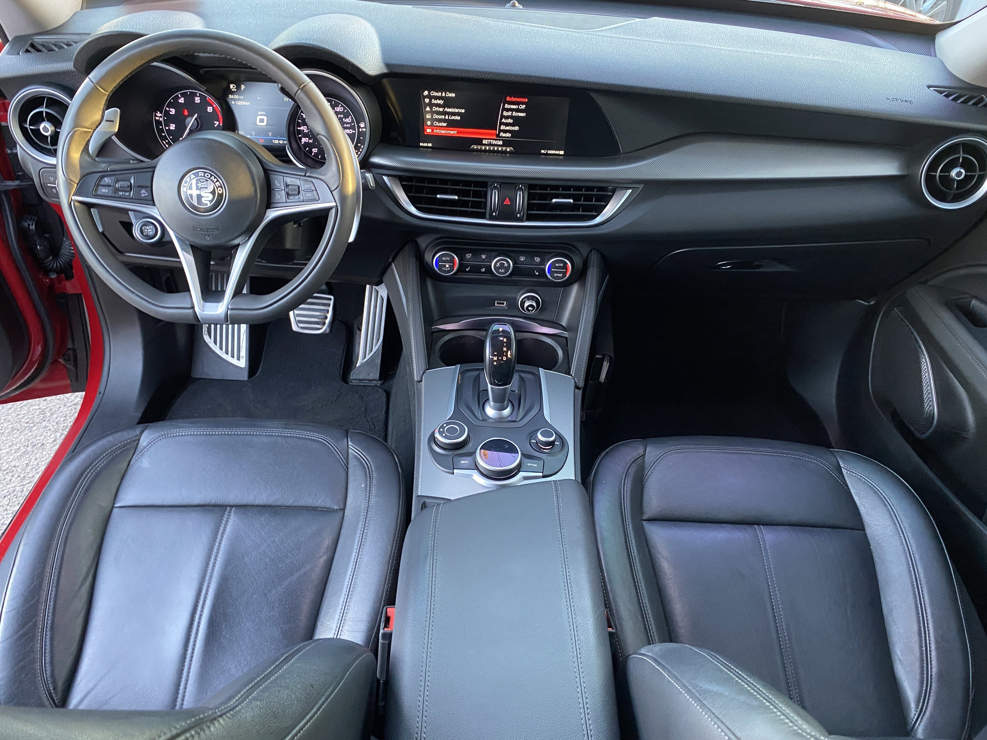 2018 Alfa Romeo Stelvio Sport