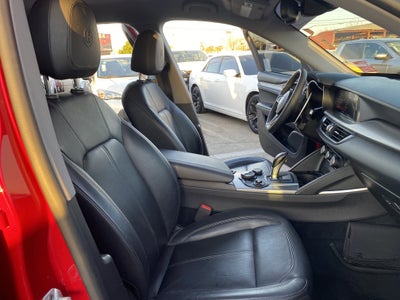 2018 Alfa Romeo Stelvio Sport