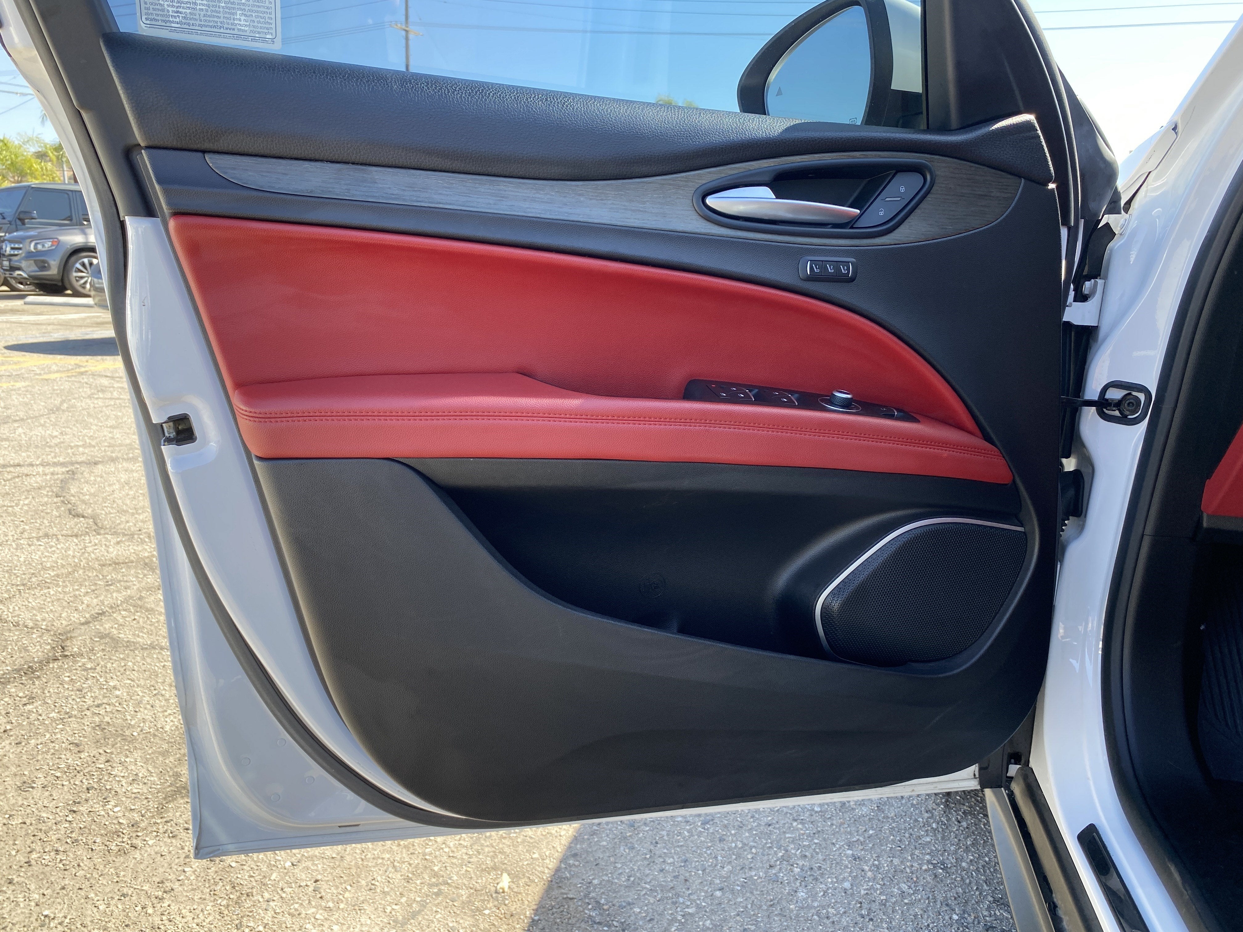 2019 Alfa Romeo Stelvio Ti