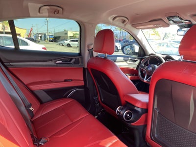 2019 Alfa Romeo Stelvio Ti