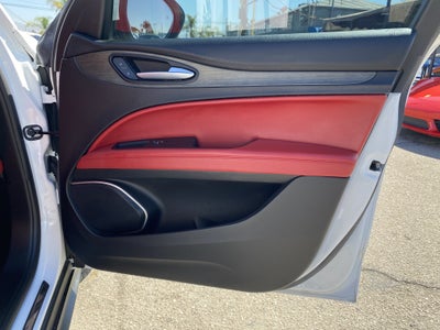 2019 Alfa Romeo Stelvio Ti
