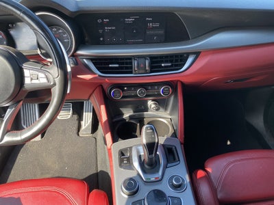 2020 Alfa Romeo Stelvio Ti Sport