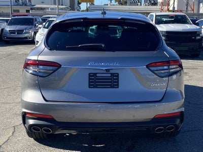 2022 Maserati Levante Modena